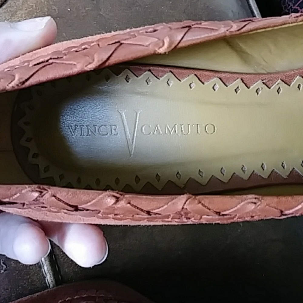 Women's Vince V Camuto Heels - Picture 5 of 7